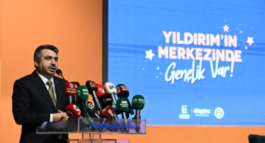 Yıldırım Belediyesi’nden Gençlere kütüphaneden kampüse destek