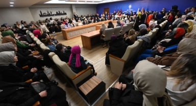 AK Parti Bursa İl Başkanlığı'ndan 8 Mart Dünya Kadınlar Günü Mesajı
