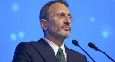 Fahrettin Altun, TRT Arabi'ye teşekkür etti