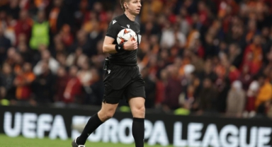 Galatasaray - Antalyaspor maçının VAR'ı Lawrence Visser
