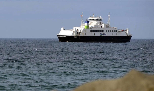 Gökçeada-Kabatepe hattında bazı feribot seferlerine hava engeli