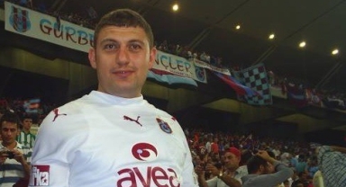 Fenerbahçe-Trabzonspor maçını izlerken fenalaştı, yoğun bakıma alındı