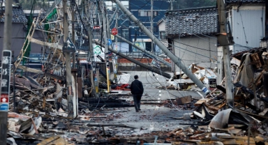Japonya'nın Güneyinde Şiddetli Deprem