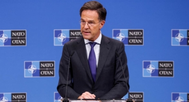 Rutte: ABD'nin Avrupa'dan çekilme gibi bir planı yok, NATO'ya bağlılık sürüyor