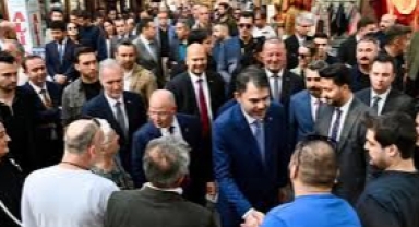 Bakan Kurum, Bursa'da Esnafla Buluştu