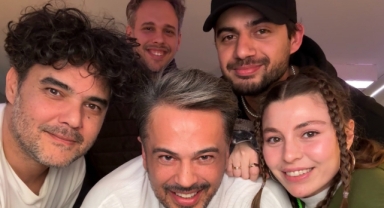 EMRE ALTUĞ’DAN REMİX ALBÜM!