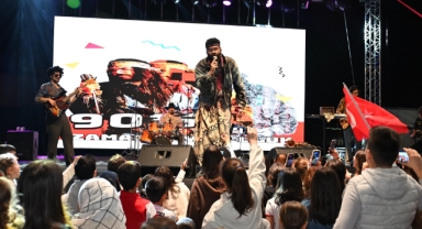 GENÇLER YILDIRIM’DA ‘BAYRAM’ EDİYOR