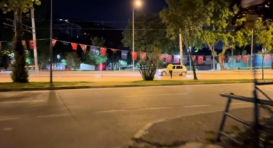 Polis ekiplerini gören alkollü sürücünün kaçma anı kamerada