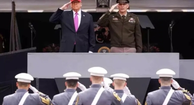 Trump West Point Mezuniyet Töreninde Açıklamalarda Bulundu