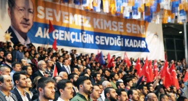 AK PARTİ GENÇLERİN ODASINA GİREMİYOR: TEK GEREKÇE VE TEK ÇÖZÜM EKONOMİK DEĞİL!