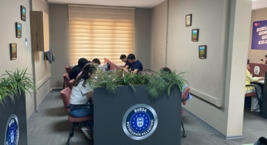 Bursa’da Gençlik Merkezlerinden 24 Saat Hizmet Dönemi