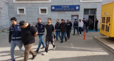 İstanbul'da 'Maydonoz Döner' firmasına FETÖ operasyonu: 60 gözaltı
