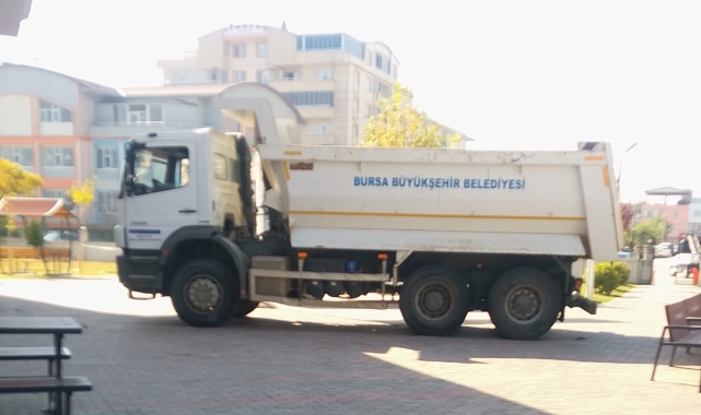 Bursa'da Cami Duvarı Yıkımı Tartışma Yarattı: Bu ne iş bilmezlik