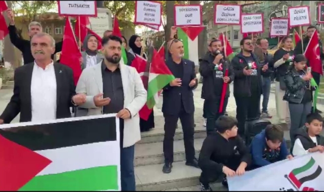 Burgaz Gençlik Derneği’nden Filistin’e destek yürüyüşü