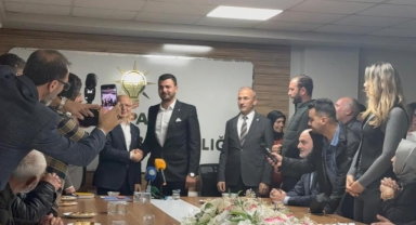 Gemlik'te AK Parti'ye 800 yeni üye katıldı