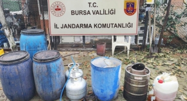 Bursa'da jandarmadan yılbaşı öncesi kaçak içkiye darbe