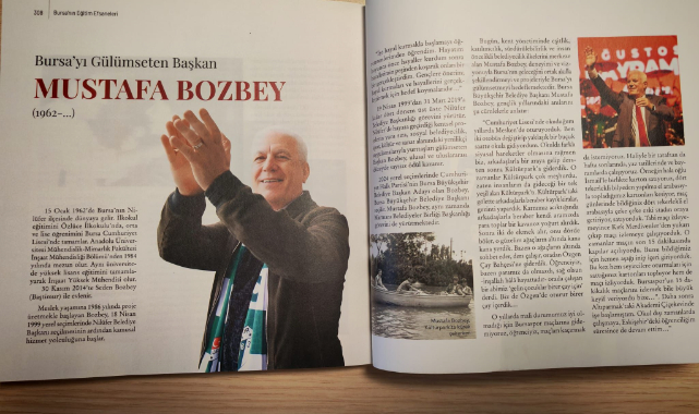 Öğretmenler Günü’nde Tartışmalı Kitap Dağıtımı: Belediye Kaynaklarıyla “Reklam” Tepkisi