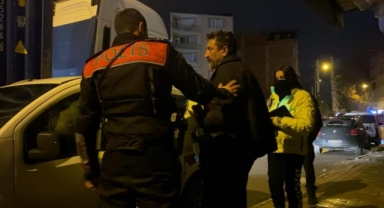 Polislerin alkollü sürücüyle imtihanı