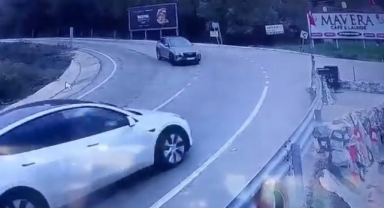 Uludağ yolu buz pistine döndü