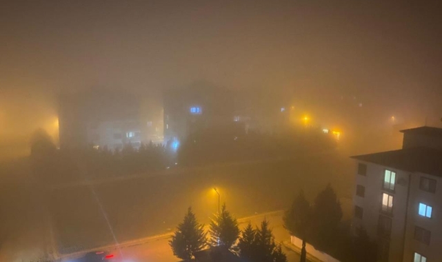 Yenişehir’de sis etkili oldu, görüş mesafesi 1 metreye kadar düştü