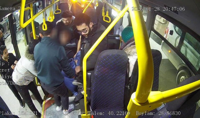 Bursa'da halk otobüsünde zamanla yarış