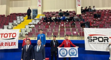 Minderde Yıldırım rüzgarı