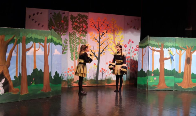 Yıldırımlı çocuklara ücretsiz tiyatro