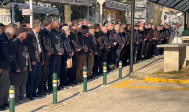 Bursa'da 7 yaşındaki Gökçe son yolculuğuna uğurlandı