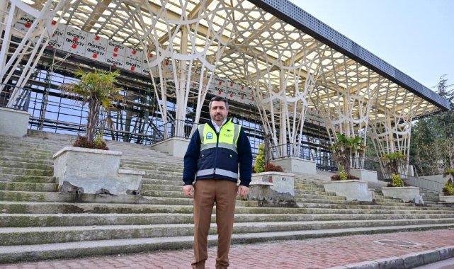 Piremir'de yol yarılandı