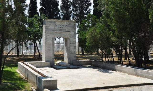 Talat Paşa, ölümünün yıl dönümünde anılıyor