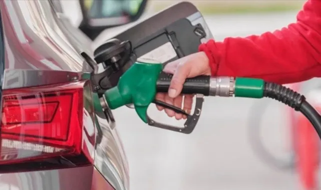 Akaryakıta dev bir zam daha: Motorinin litresi 85 lirayı aştı