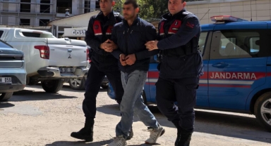 Bursa'da 17 yıl hapis cezası bulunan şahıs jandarma ekiplerince yakalandı