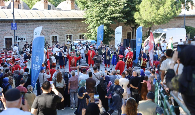 Mehter sesleri bu kez Gazi Orhan Parkı'nda yükseldi 