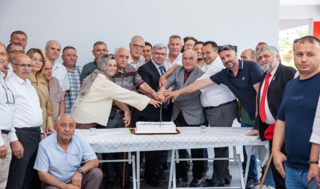 Şehit ve gazi babalarına anlamlı ziyaret