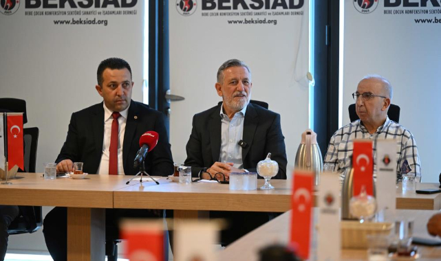 Başkan İbrahim Burkay BEKSİAD üyeleriyle bir araya geldi 