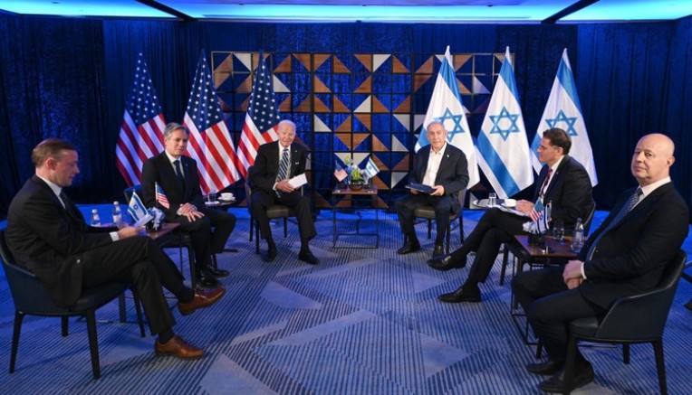 Biden'dan hastaneye saldırı konusunda İsrail'e destek