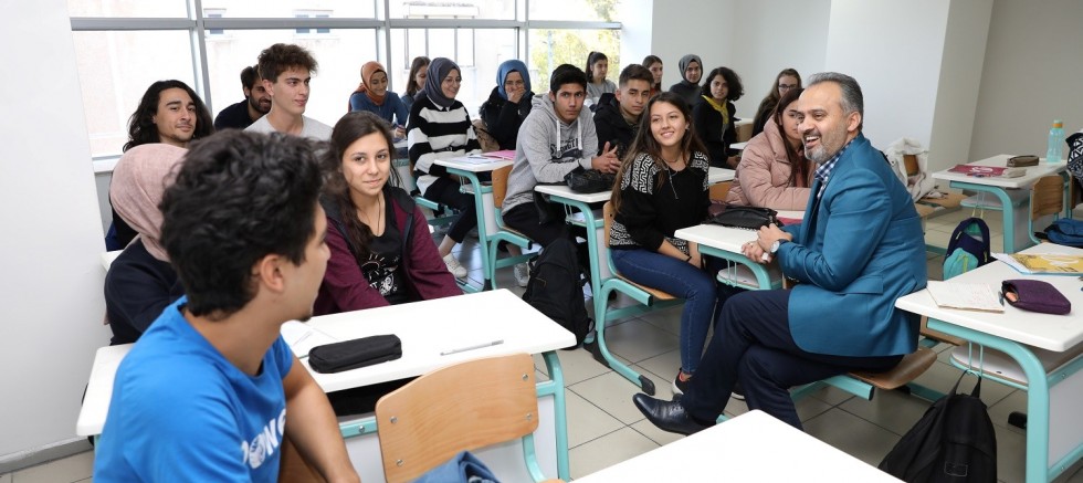 Bursa Büyükşehir Belediyesi burs başvuruları başlıyor