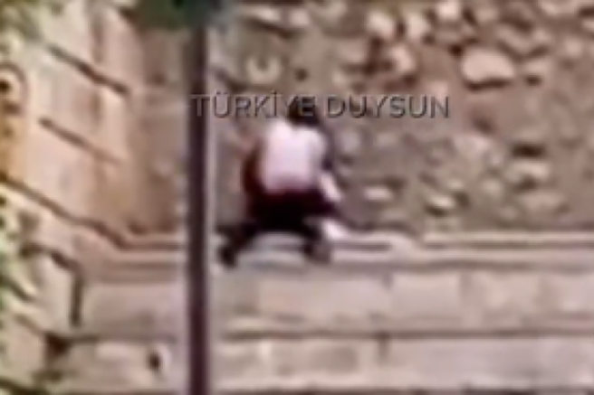 Bursa'nın tarihi Tophane surlarında cinsel ilişki skandalı!