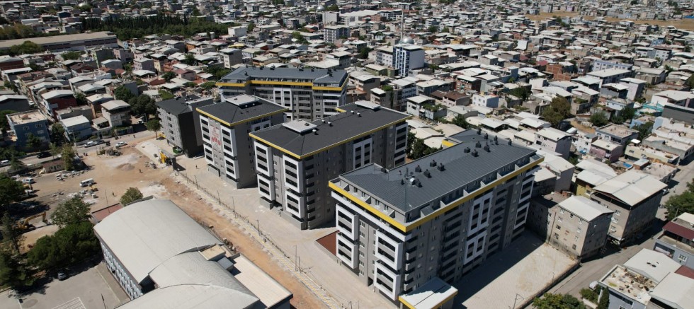 ÇINARÖNÜ’NDE YENİ YAŞAM BAŞLIYOR