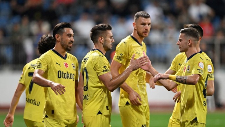 Fenerbahçe'nin şifreleri çözüldü Edin Dzeko, ortadaki üçlü ve dikine pas