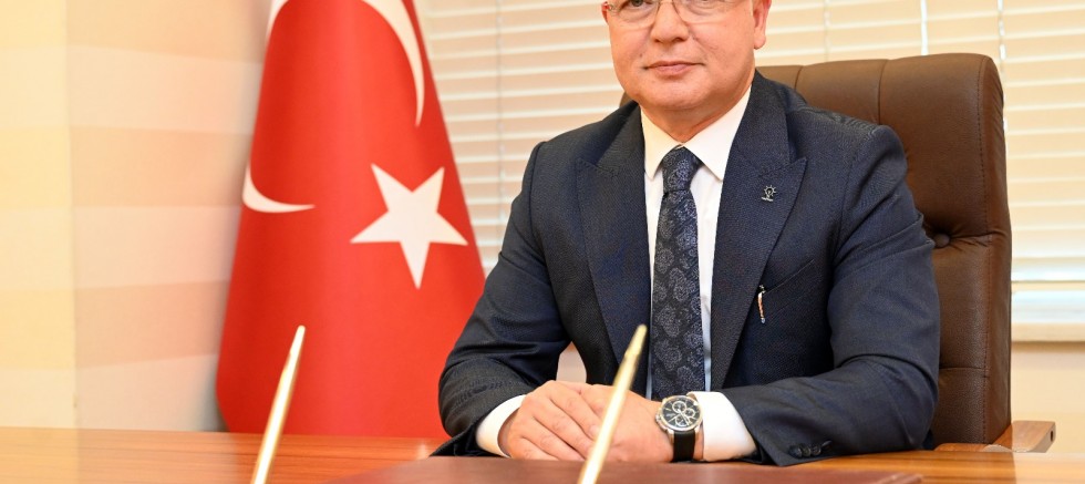 “Gazeteciler, Toplumun Gözü, Kulağı ve Söyleyen Dilidir”