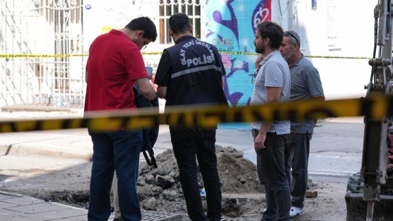 İzmir'de elektrik akımına kapılan 2 kişinin ölümüyle ilgili 29 gözaltı