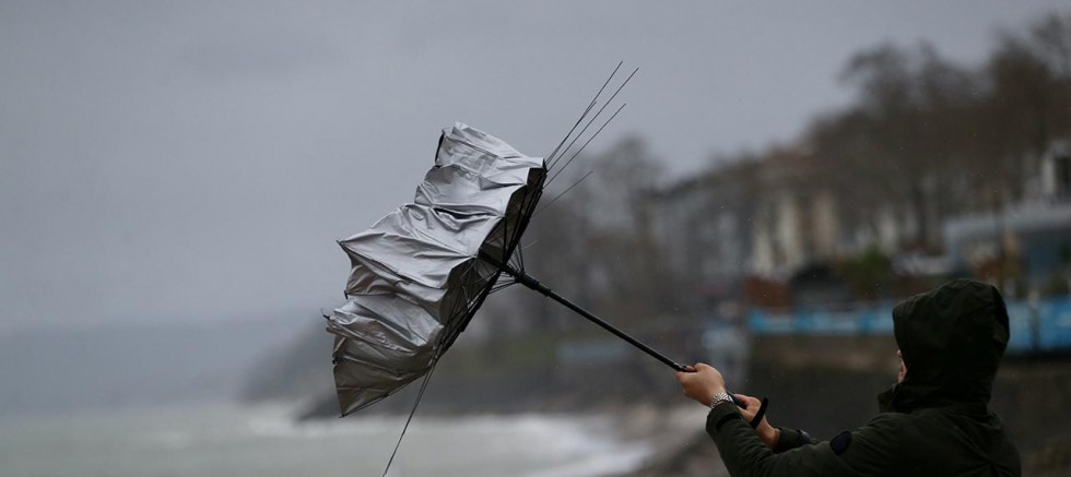 Meteorolojiden kuvvetli yağış ve fırtına uyarıları geldi