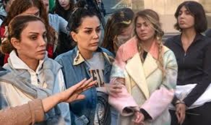 Sıla, Dilan Polat'la İlgili Açıklama Yaptı: Telefon kullanımı yasaklandı