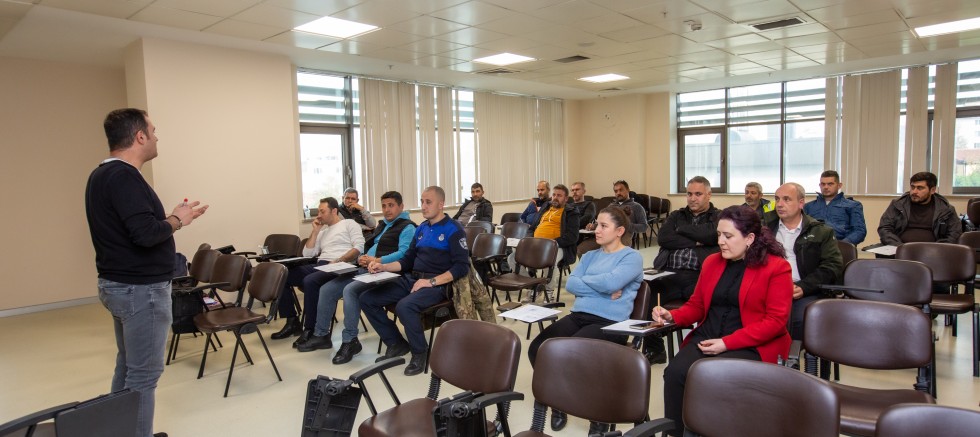 Şoförlere ‘güvenli ve ekonomik sürüş’ eğitimi