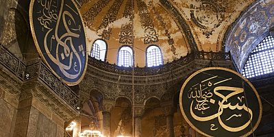 Ayasofya'da 15 Ocak'tan itibaren yeni dönem başlıyor Bakan Mehmet Nuri Ersoy açıkladı