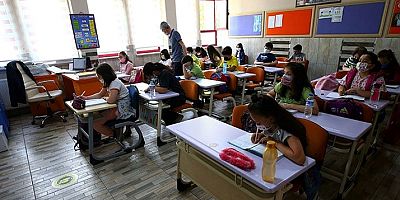 MEB Bakanı Yusuf Tekin talimat verdi! Okullarda müfredat değişiyor işte tüm detaylar