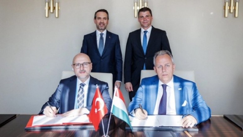 Tarihi doğal gaz anlaşması için imzalar atıldı!