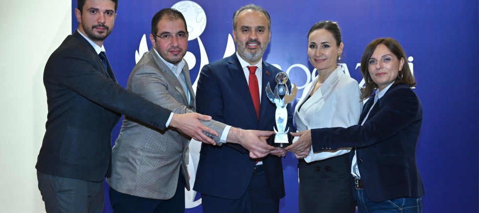 'Yılın Çevreci Yerel Yönetimi' ödülü Bursa'ya geldi