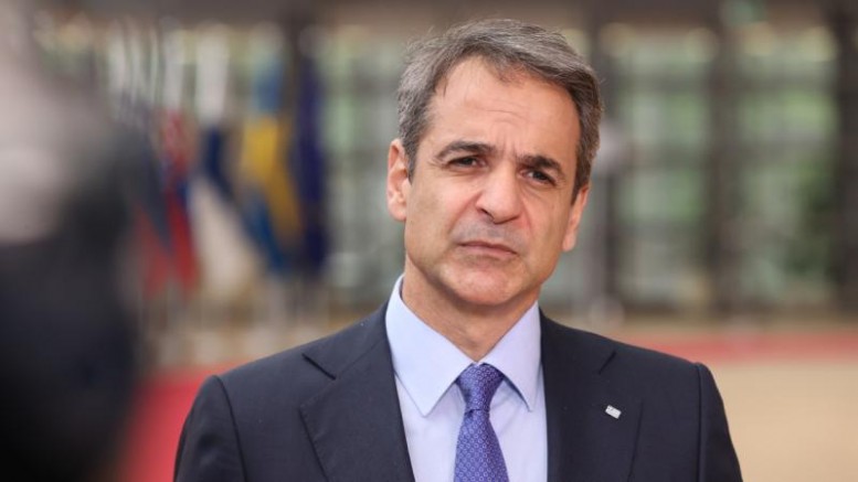 Yunanistan Başbakanı Miçotakis, İsrail politikalarını kınamamakla eleştirildi